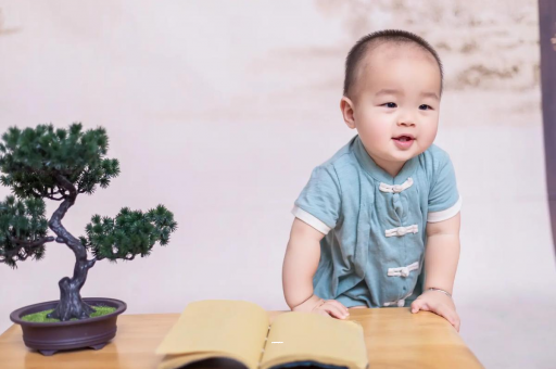 克孜勒苏六个月宝宝摇头正常吗